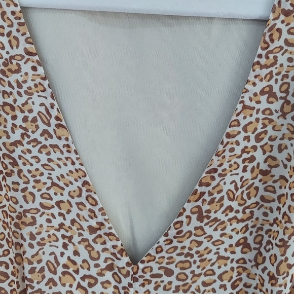 In Loom Leopard Print Sundress - Picture 7 of 10